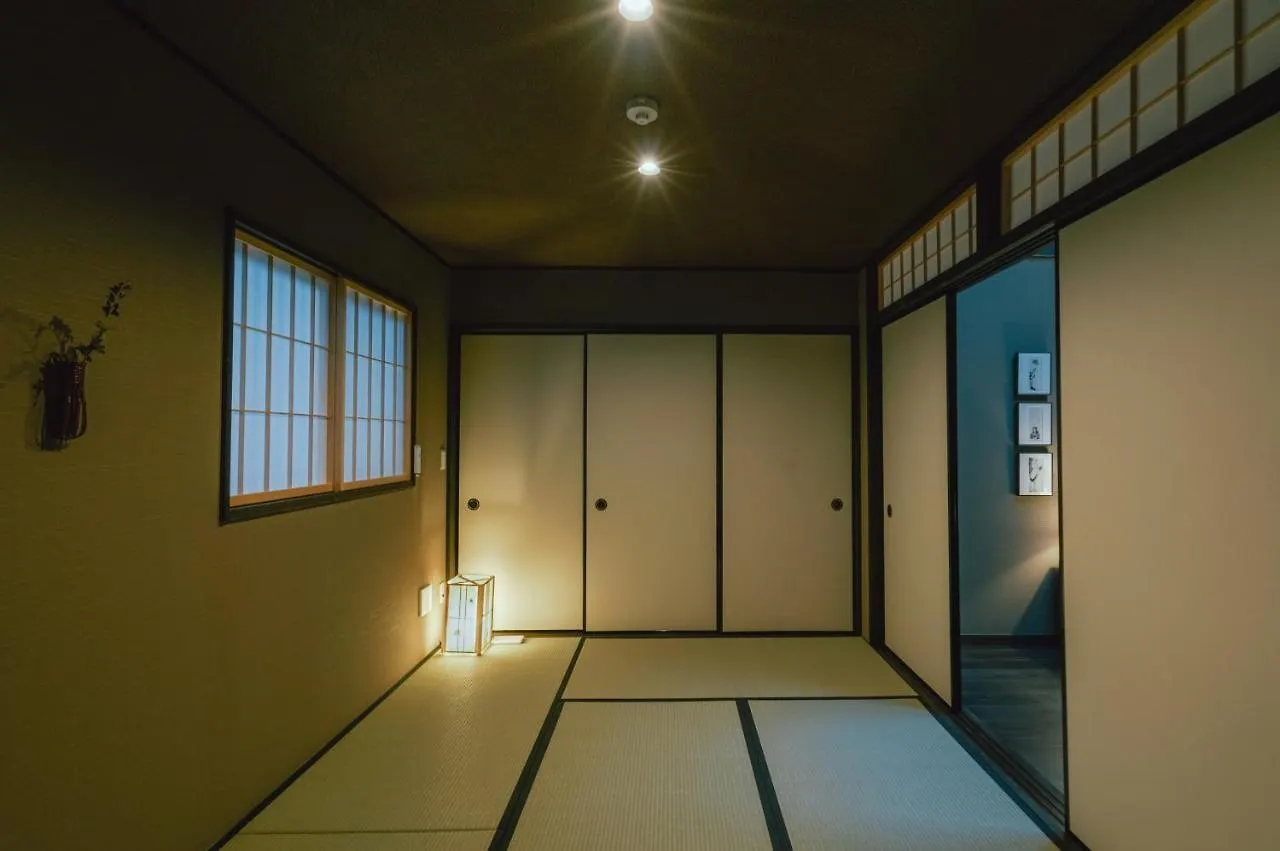 谷町君 星屋 大宮旅館 京都四条大宮 Japan