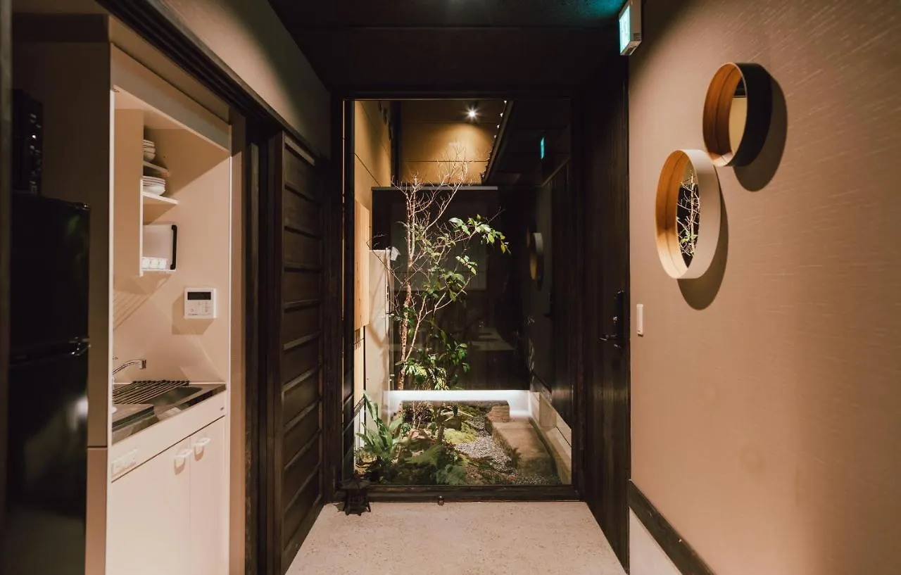 谷町君 星屋 大宮旅館 京都四条大宮 Kyoto